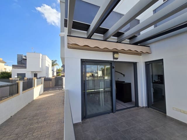 3 makuuhuone Huvila myytävänä paikassa Alicante kaupunki mukana uima-altaan 
autotalli - 585 000 € (Ref: 9387389)