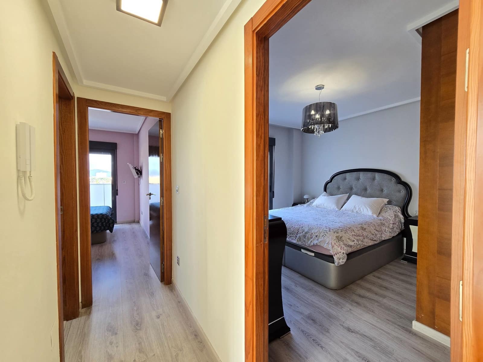 3 makuuhuone Huvila myytävänä paikassa Alicante kaupunki mukana uima-altaan 
autotalli - 585 000 € (Ref: 9387389)