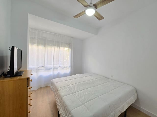 3 bedroom Flat for rent in Alicante / Alacant city - € 1,000 (Ref: 9421866)