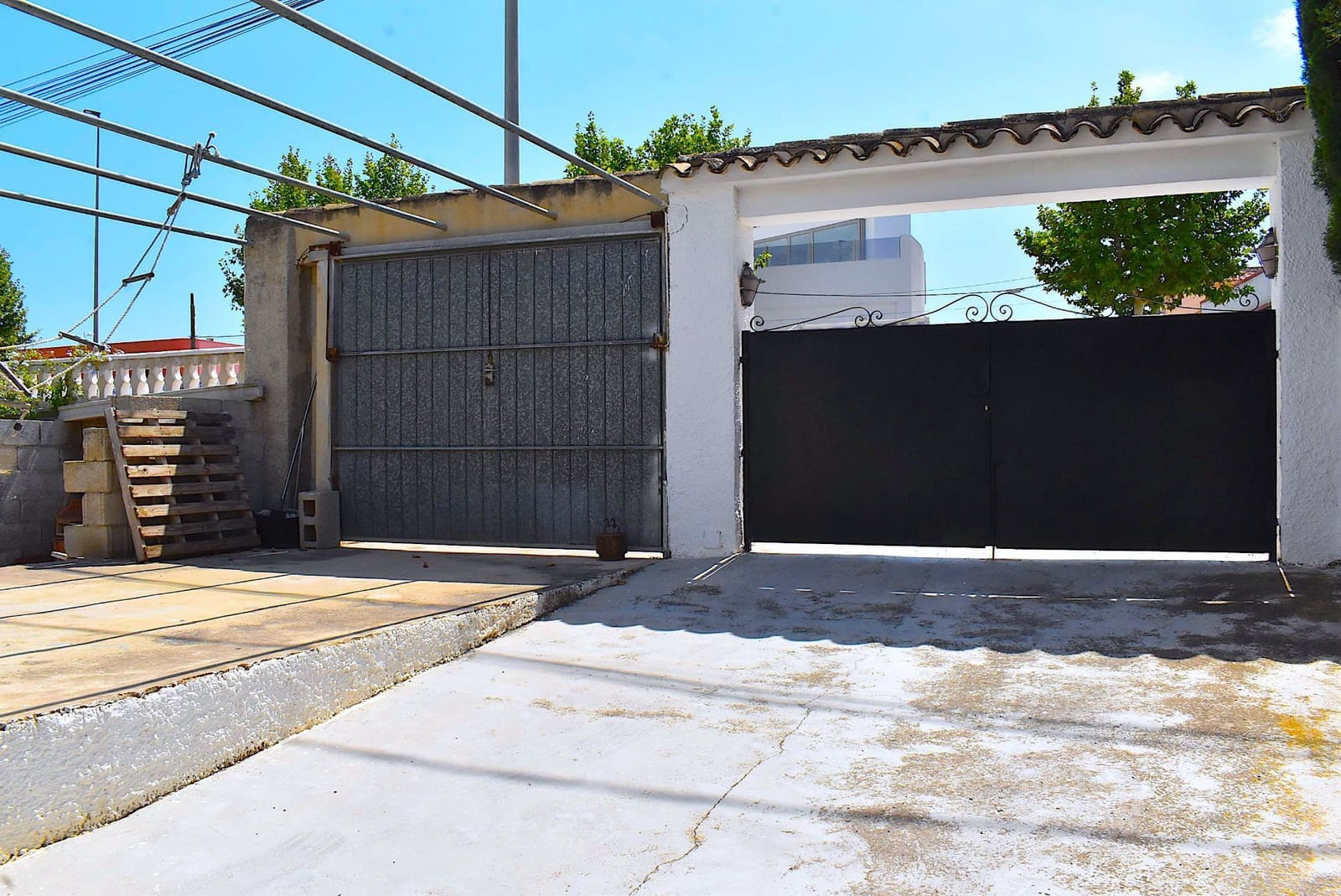 3 bedroom Villa for sale in Albir with garage - € 516,000 (Ref: 9424289)