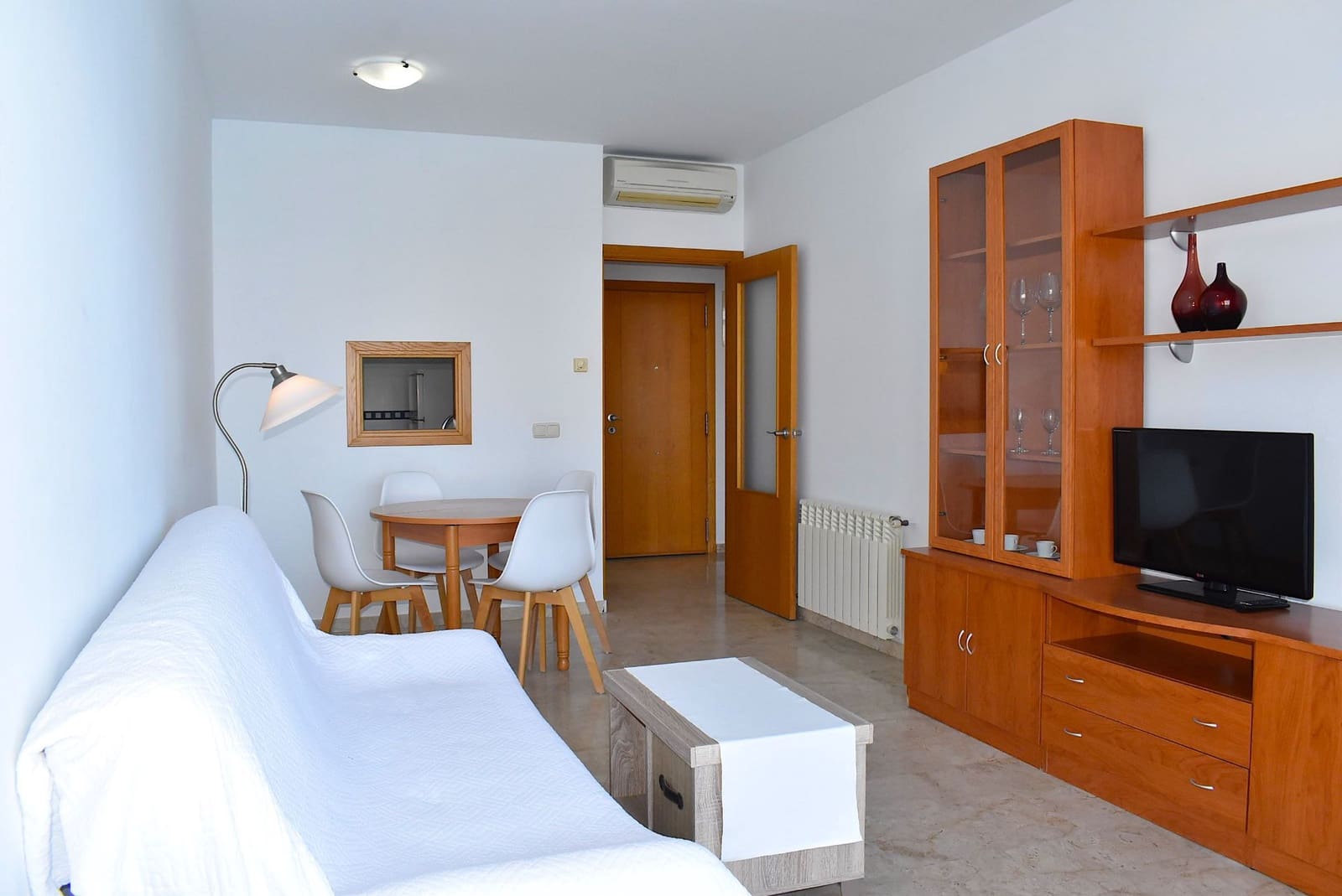 1 sovrum Lägenhet att hyra i Benidorm med pool garage - 850 € (Ref: 9424290)