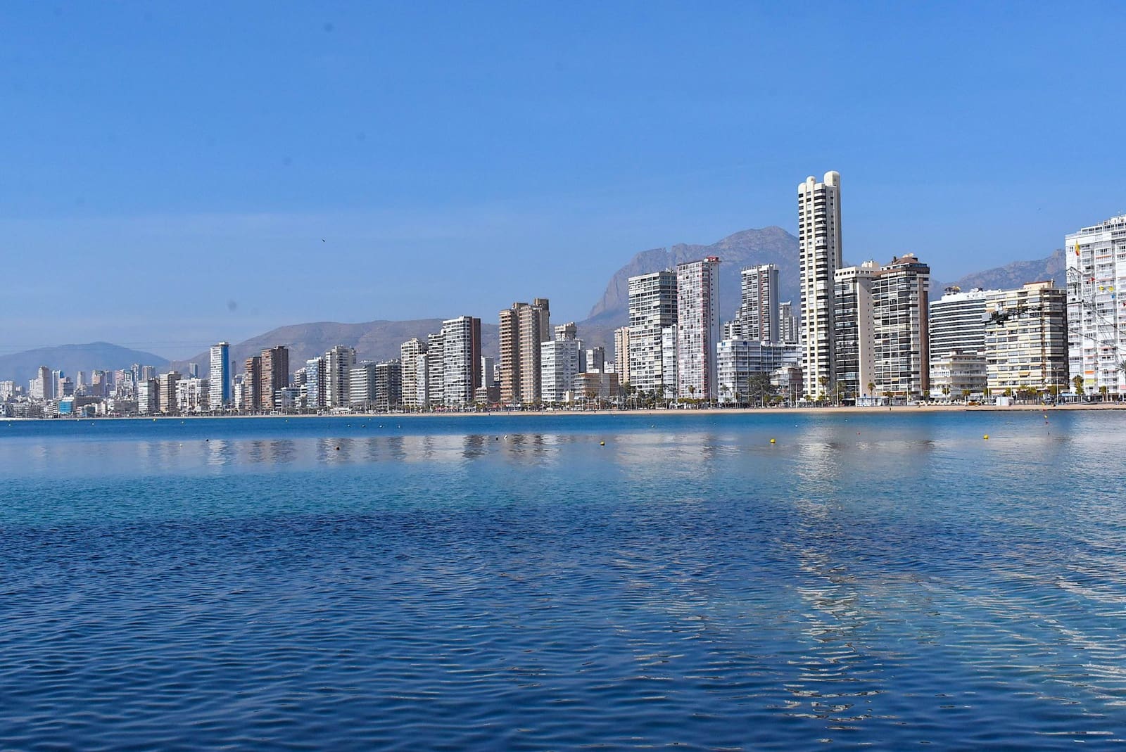 1 sovrum Lägenhet att hyra i Benidorm med pool garage - 850 € (Ref: 9424290)