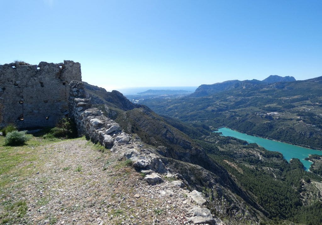 4 bedroom Townhouse for sale in Castell de Castells with garage - € 159,000 (Ref: 9424291)