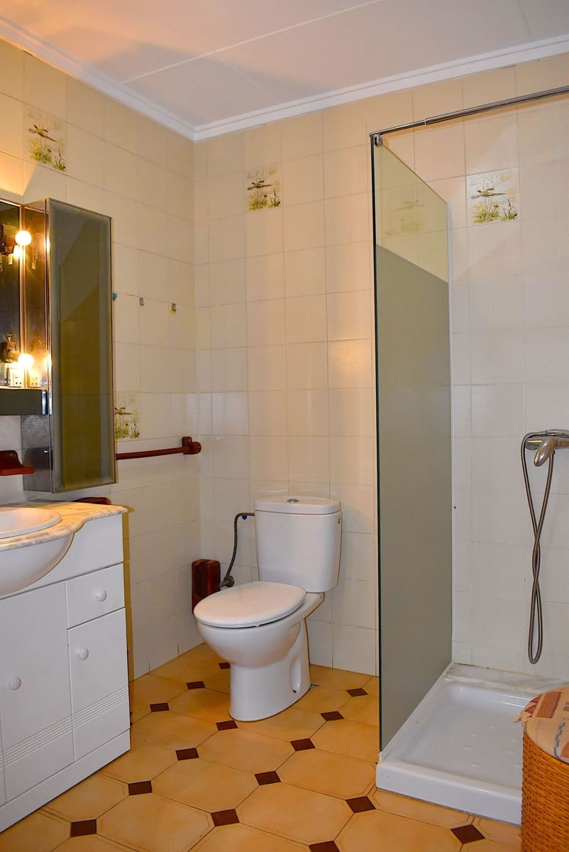 4 bedroom Townhouse for sale in Castell de Castells with garage - € 159,000 (Ref: 9424291)