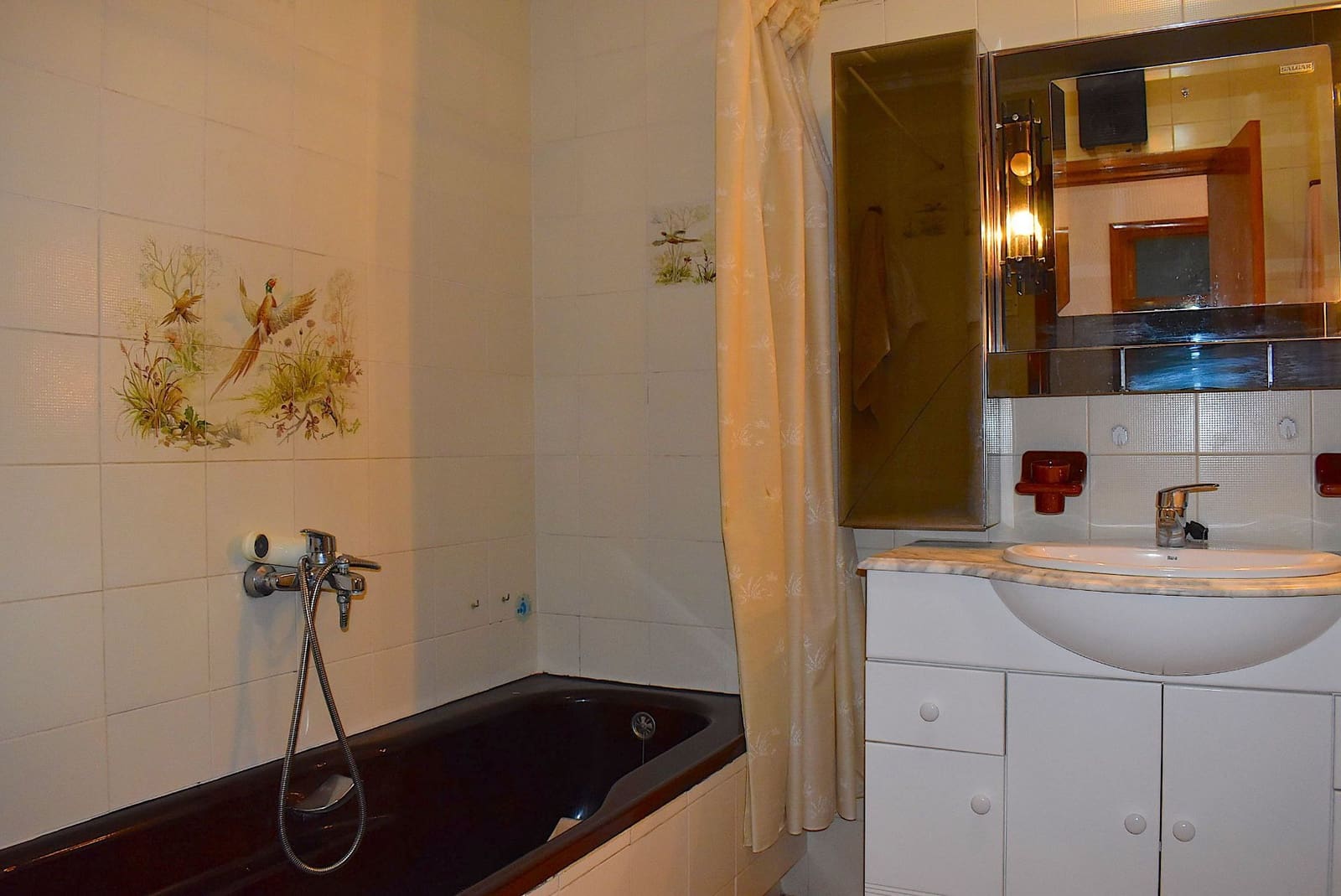 4 bedroom Townhouse for sale in Castell de Castells with garage - € 159,000 (Ref: 9424291)