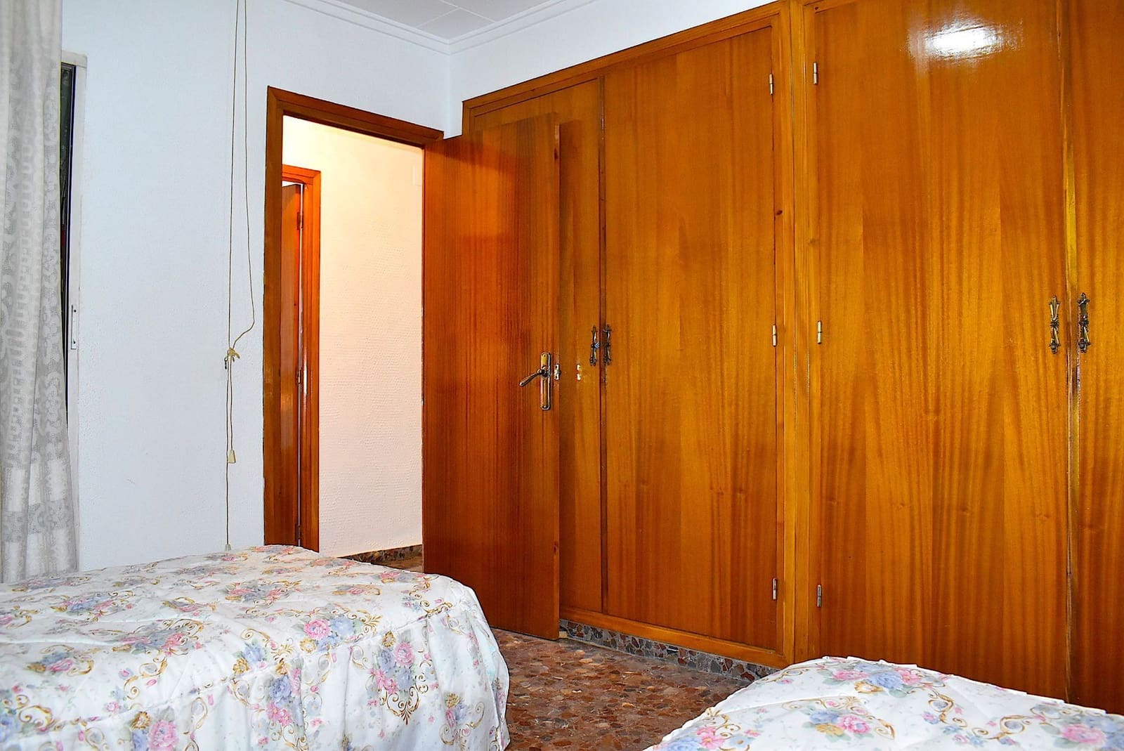 4 bedroom Townhouse for sale in Castell de Castells with garage - € 159,000 (Ref: 9424291)