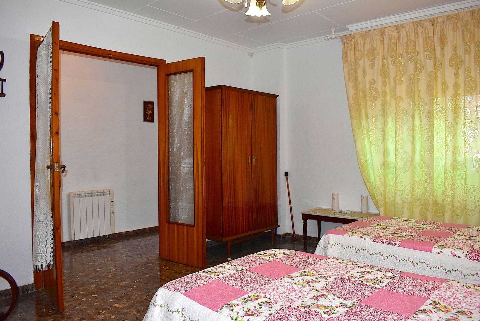 4 bedroom Townhouse for sale in Castell de Castells with garage - € 159,000 (Ref: 9424291)