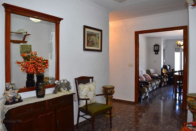 4 bedroom Townhouse for sale in Castell de Castells with garage - € 159,000 (Ref: 9424291)