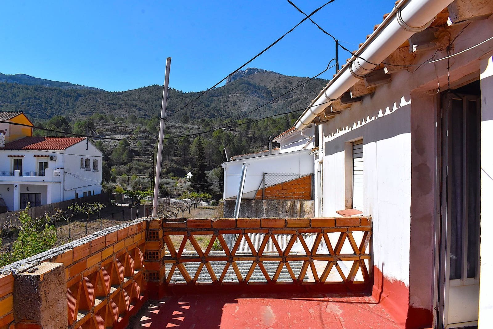 4 bedroom Townhouse for sale in Castell de Castells with garage - € 159,000 (Ref: 9424291)