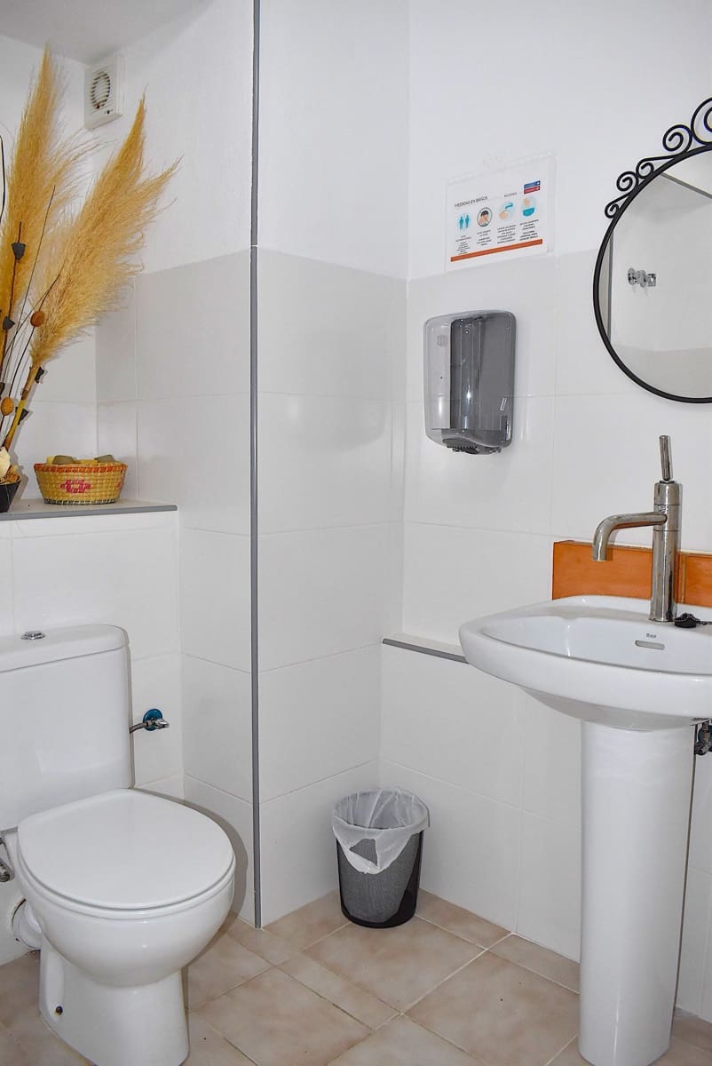 6 slaapkamer Hotel te koop in Tarbena met zwembad garage - € 370.000 (Ref: 9424293)