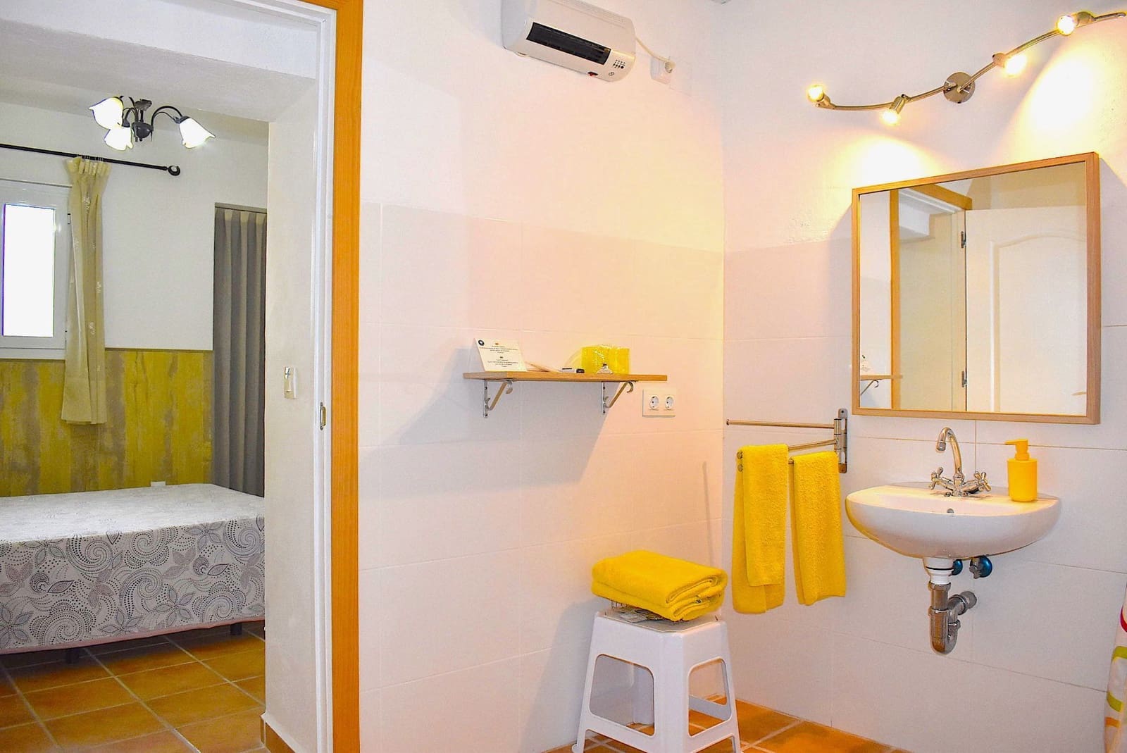 6 slaapkamer Hotel te koop in Tarbena met zwembad garage - € 370.000 (Ref: 9424293)