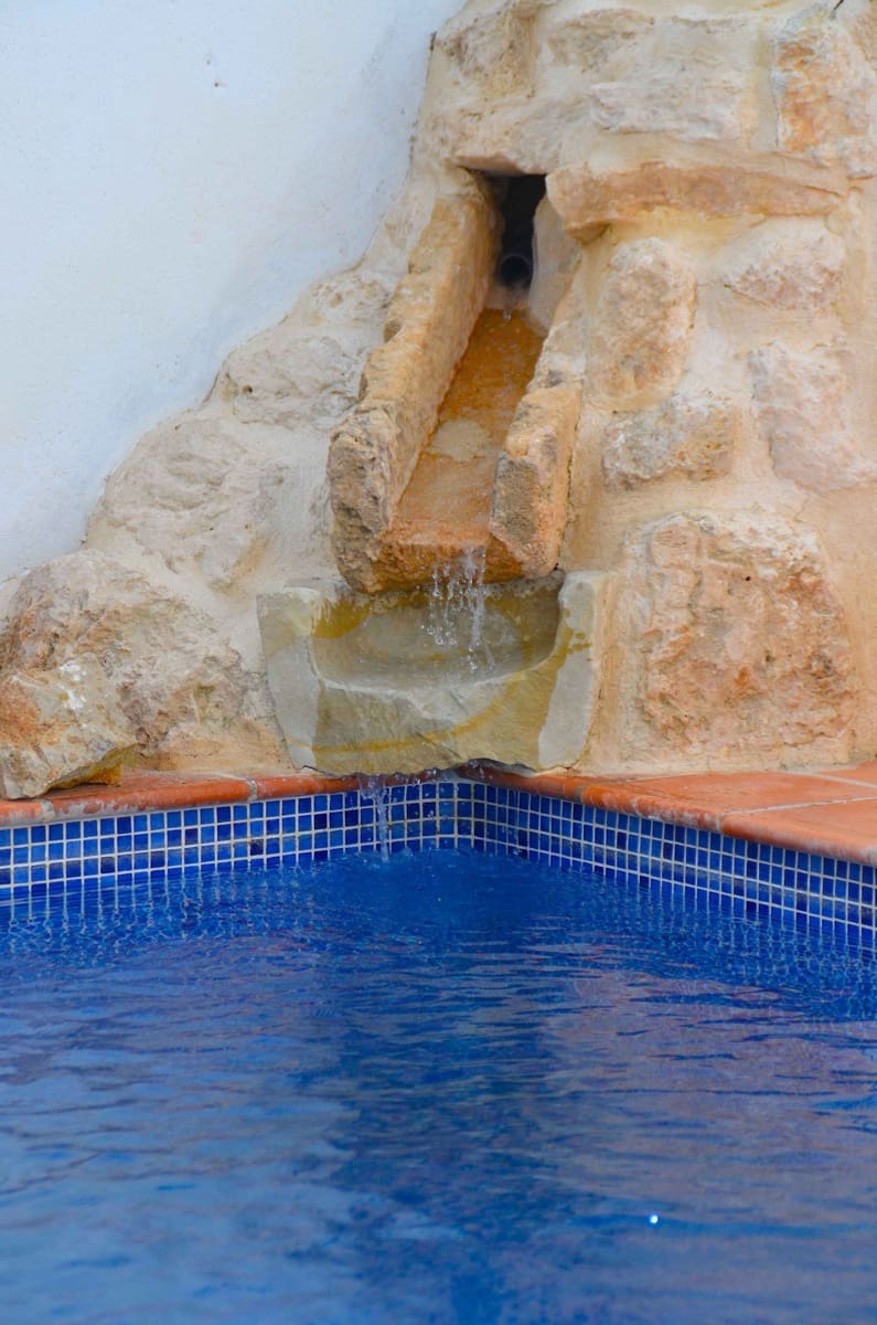 6 slaapkamer Hotel te koop in Tarbena met zwembad garage - € 370.000 (Ref: 9424293)