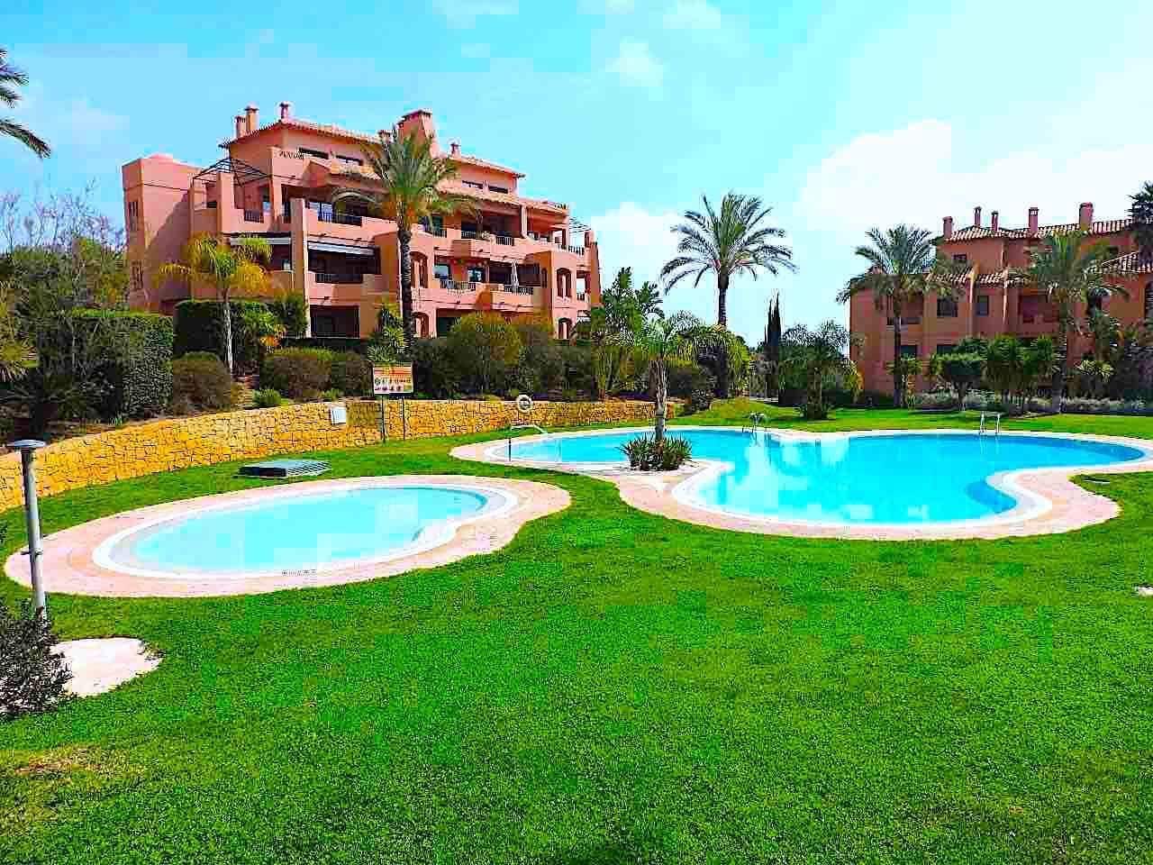 2 bedroom Apartment for sale in Finestrat with pool garage - € 319,000 (Ref: 9424294)