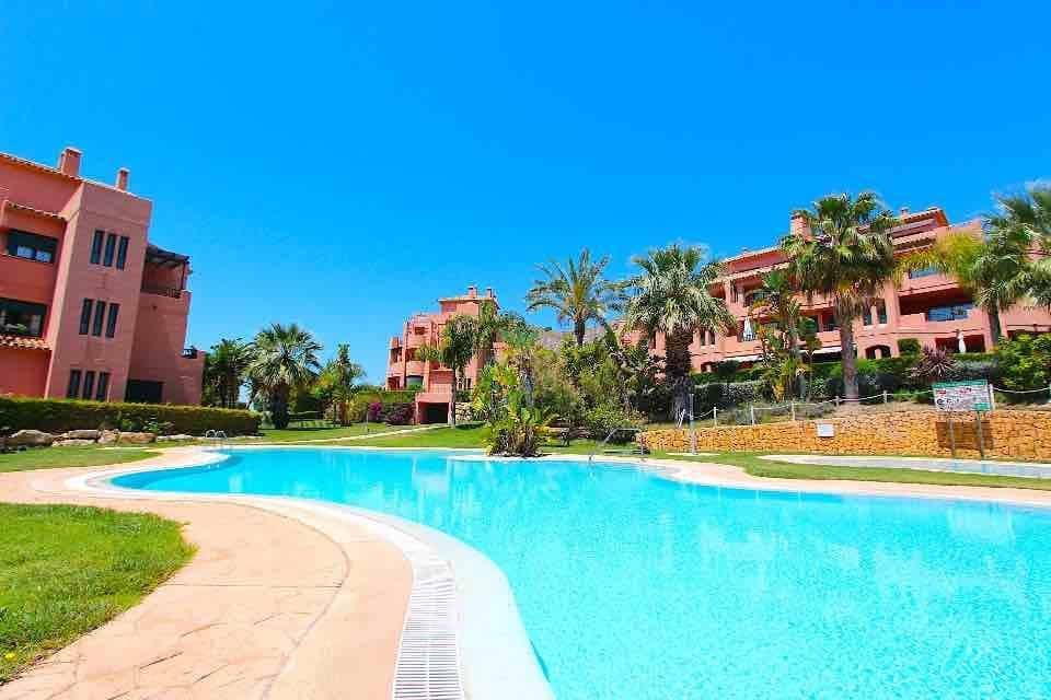 2 bedroom Apartment for sale in Finestrat with pool garage - € 410,000 (Ref: 9424295)