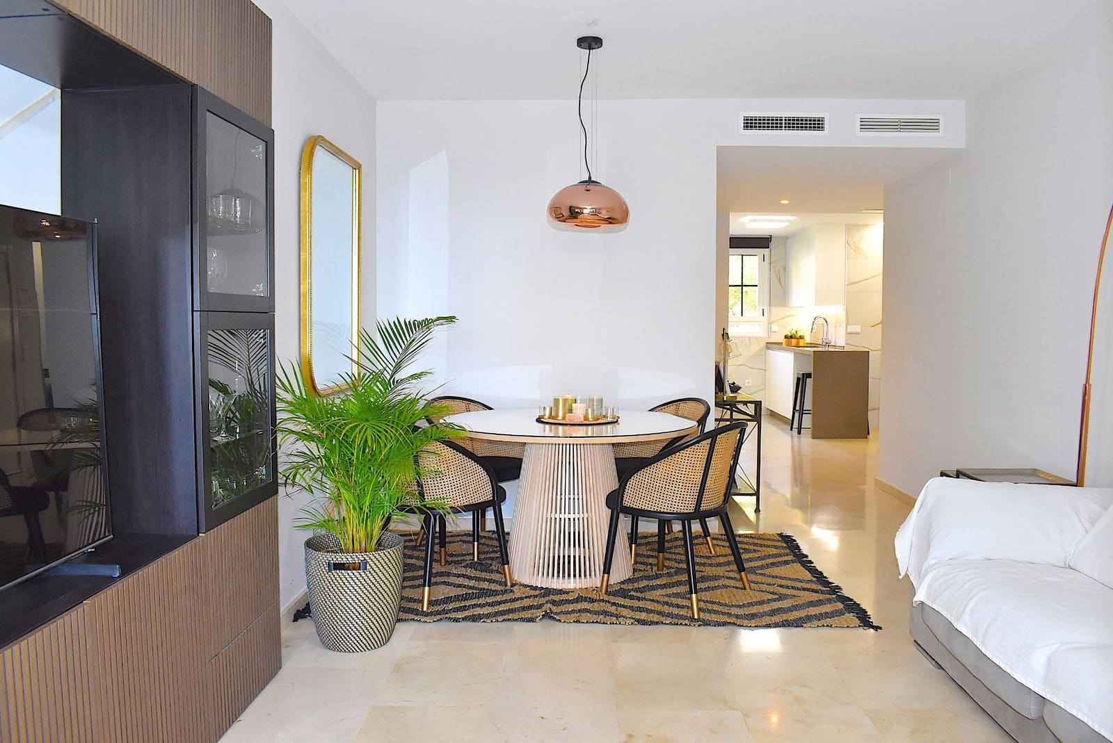 2 bedroom Apartment for sale in Finestrat with pool garage - € 410,000 (Ref: 9424295)