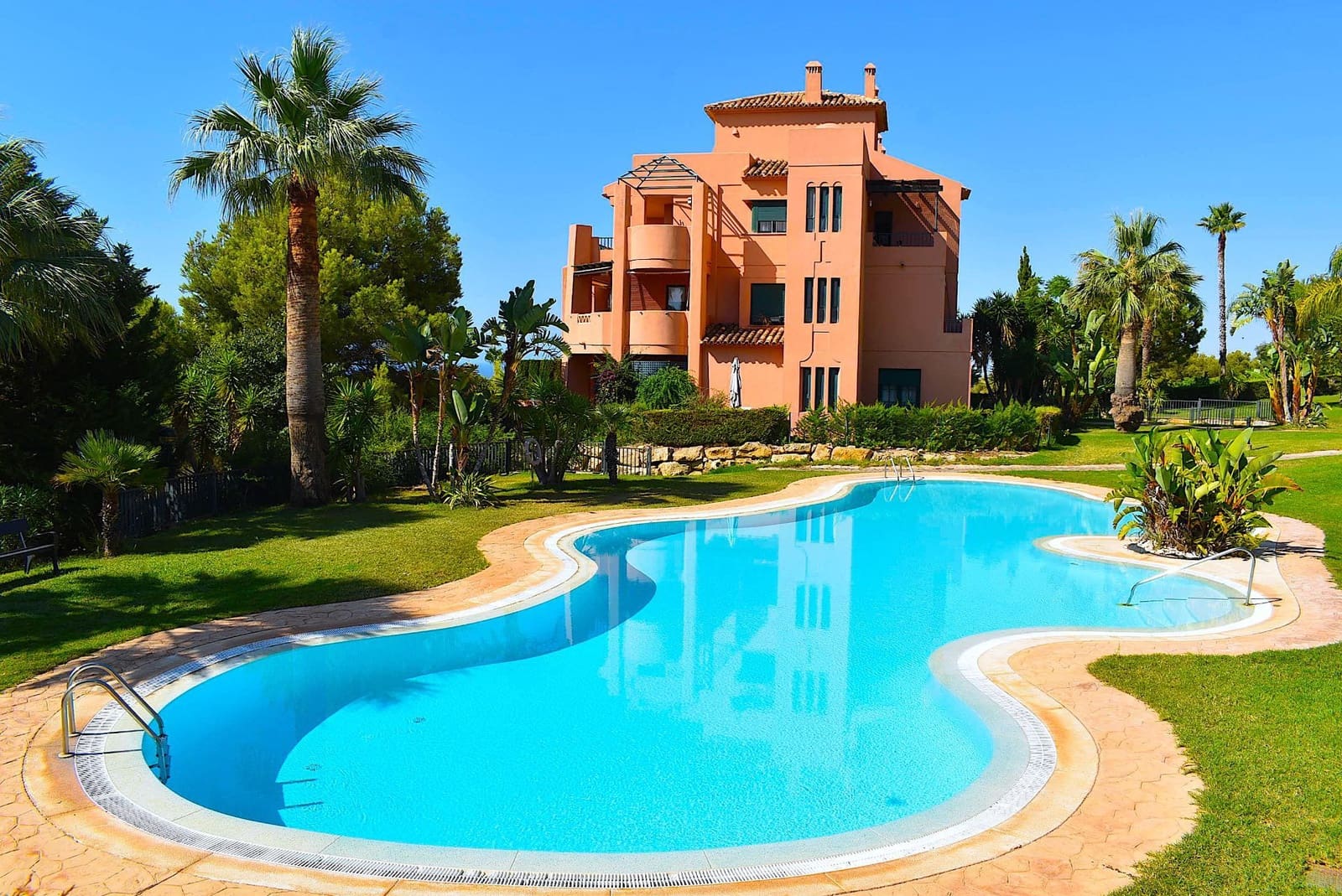 2 bedroom Apartment for sale in Finestrat with pool garage - € 410,000 (Ref: 9424295)