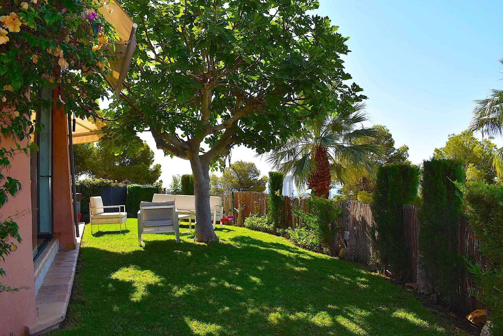 2 bedroom Apartment for sale in Finestrat with pool garage - € 410,000 (Ref: 9424295)