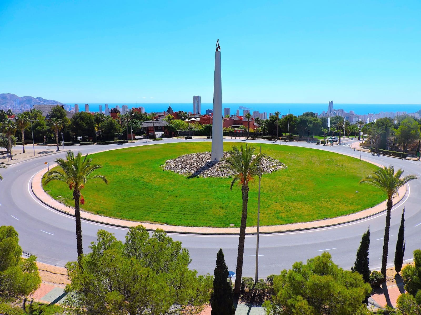 2 bedroom Apartment for sale in Finestrat with pool garage - € 410,000 (Ref: 9424295)