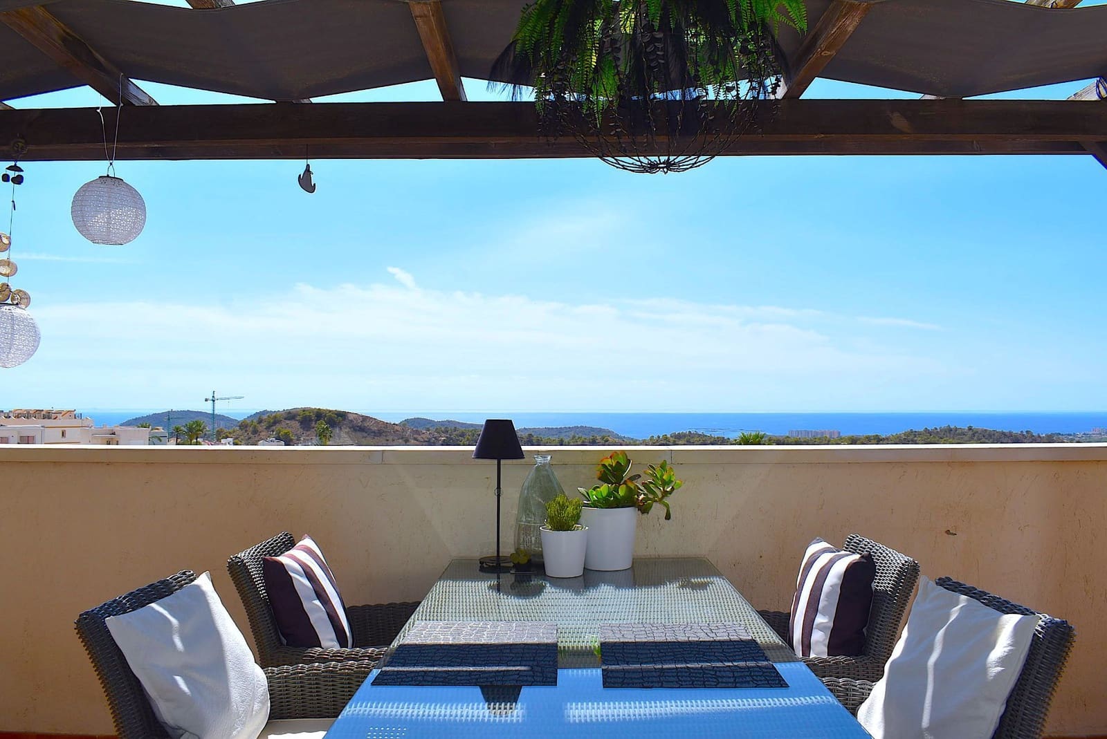 3 sovrum Semi-fristående Villa till salu i Finestrat med pool garage - 350 000 € (Ref: 9424299)