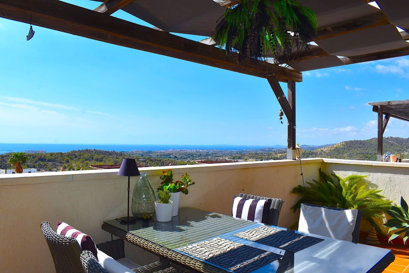 3 sovrum Semi-fristående Villa till salu i Finestrat med pool garage - 350 000 € (Ref: 9424299)