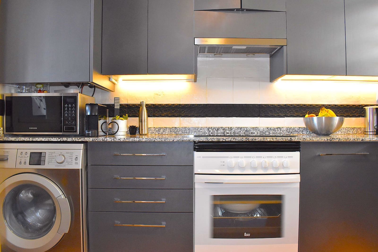 3 sovrum Semi-fristående Villa till salu i Finestrat med pool garage - 350 000 € (Ref: 9424299)