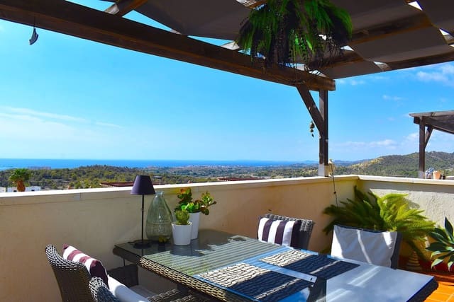 3 sovrum Semi-fristående Villa till salu i Finestrat med pool garage - 350 000 € (Ref: 9424299)