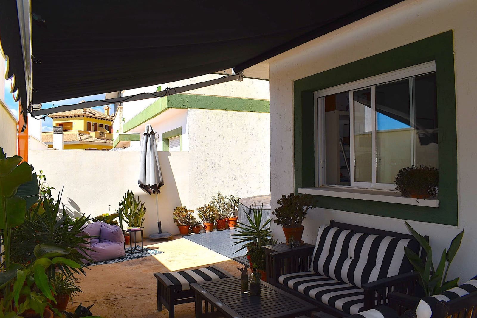 3 sovrum Semi-fristående Villa till salu i Finestrat med pool garage - 350 000 € (Ref: 9424299)