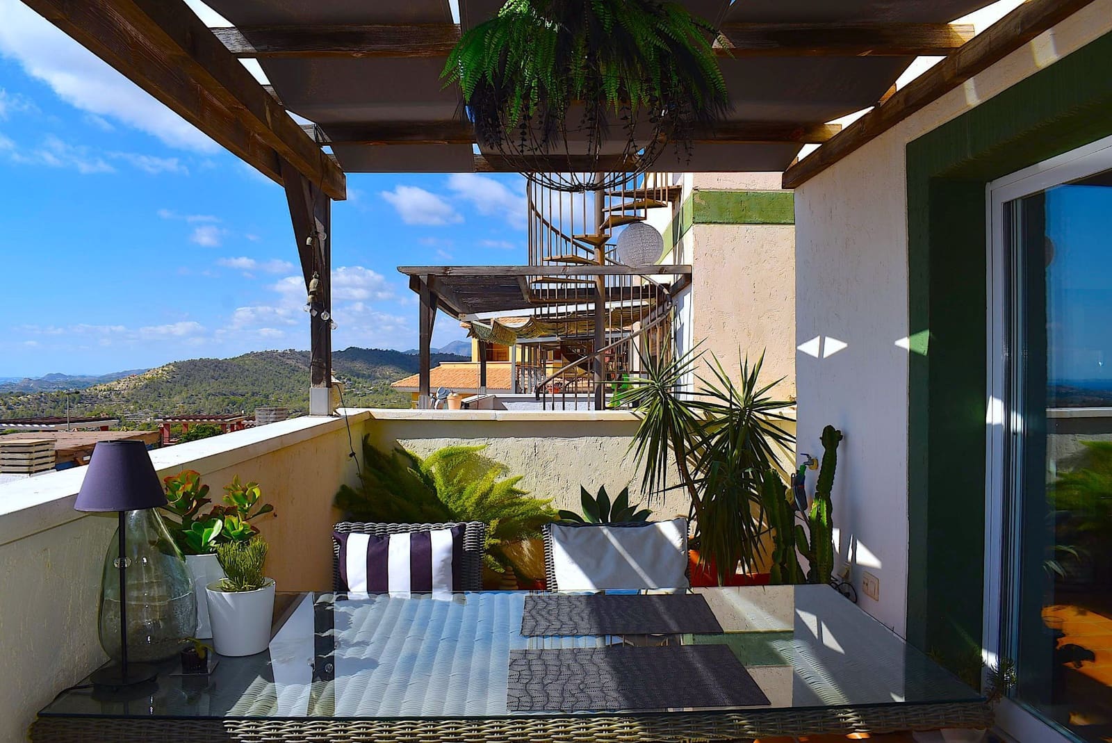 3 sovrum Semi-fristående Villa till salu i Finestrat med pool garage - 350 000 € (Ref: 9424299)