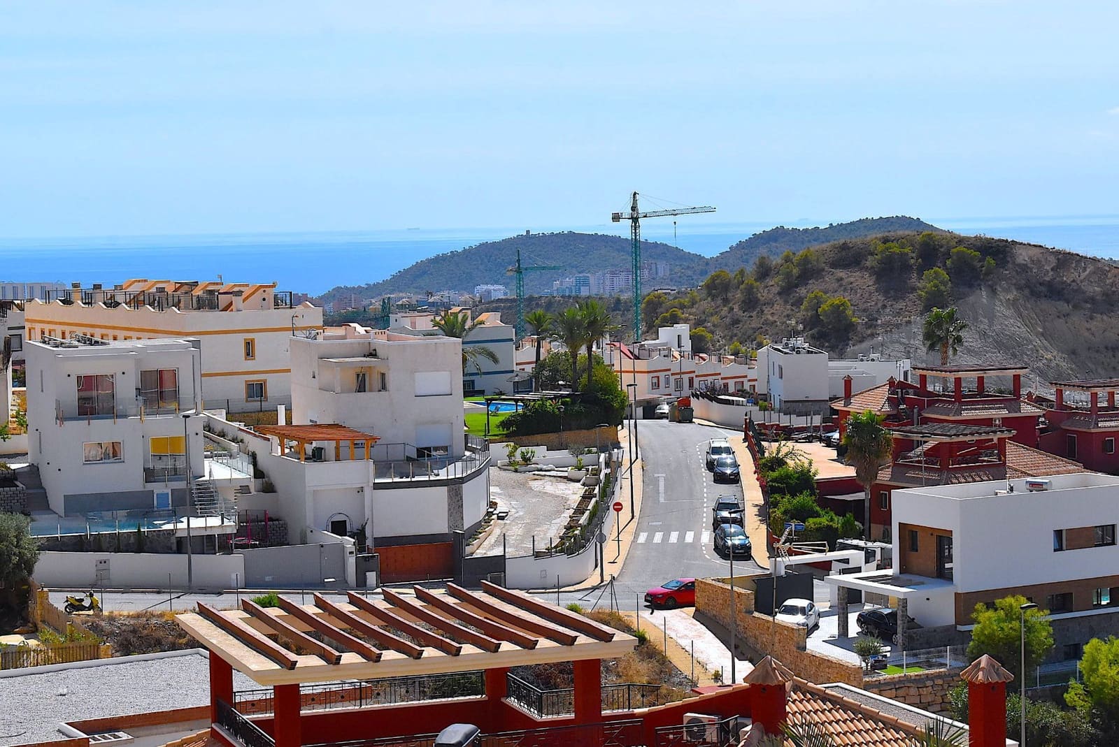 3 sovrum Semi-fristående Villa till salu i Finestrat med pool garage - 350 000 € (Ref: 9424299)