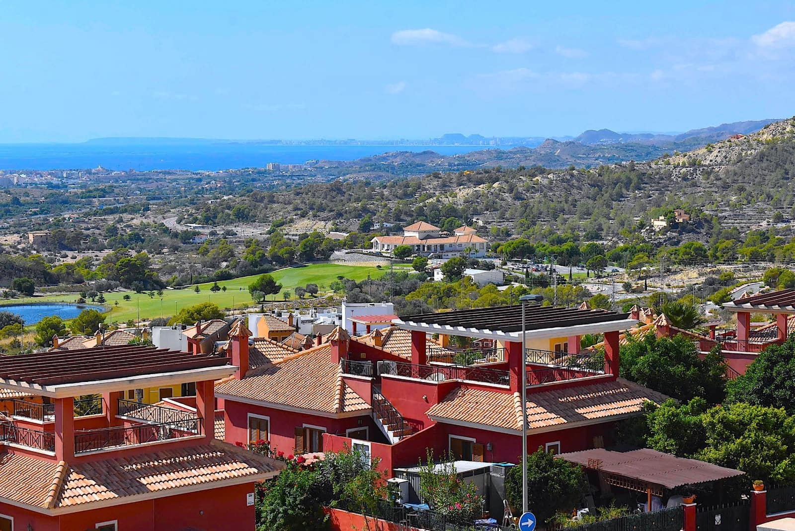 3 sovrum Semi-fristående Villa till salu i Finestrat med pool garage - 350 000 € (Ref: 9424299)