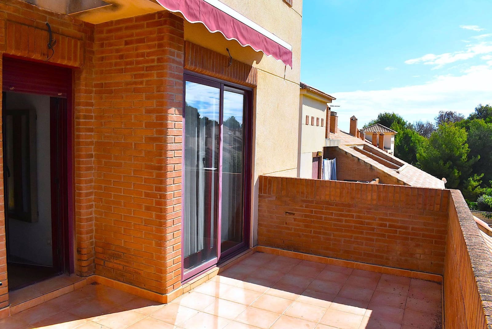 5 bedroom Semi-detached Villa for sale in La Nucia with pool garage - € 310,000 (Ref: 9424300)