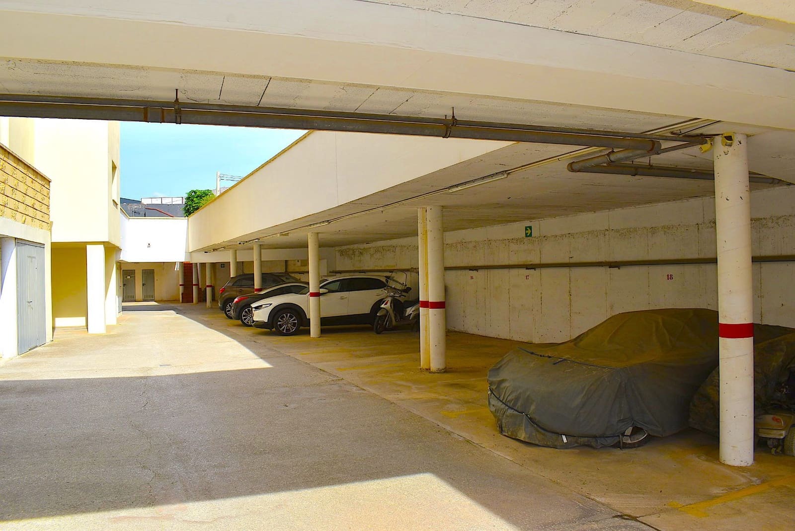 1 bedroom Flat for sale in Finestrat with pool garage - € 175,000 (Ref: 9424301)