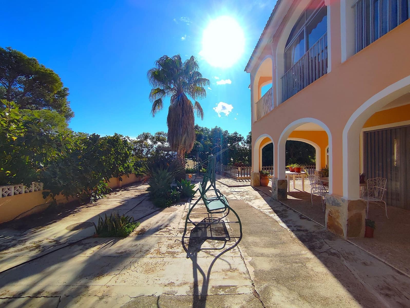 5 soveværelse Finca/Landehus til salg i Callosa d'En Sarria med swimmingpool garage - € 450.000 (Ref: 9424303)