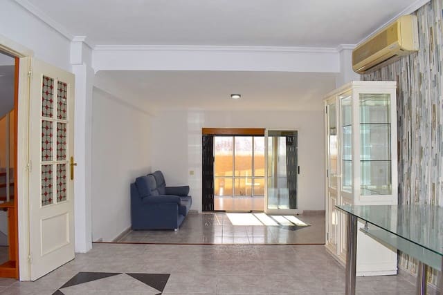 5 camera da letto Villetta Bifamiliare in vendita in Rincón de Loix, Benidorm con piscina garage - 480.000 € (Rif: 9424304)