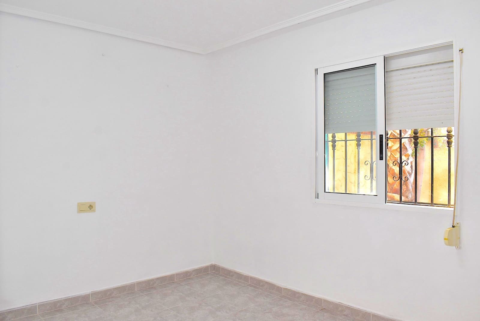 5 camera da letto Villetta Bifamiliare in vendita in Benidorm con piscina garage - 480.000 € (Rif: 9424304)