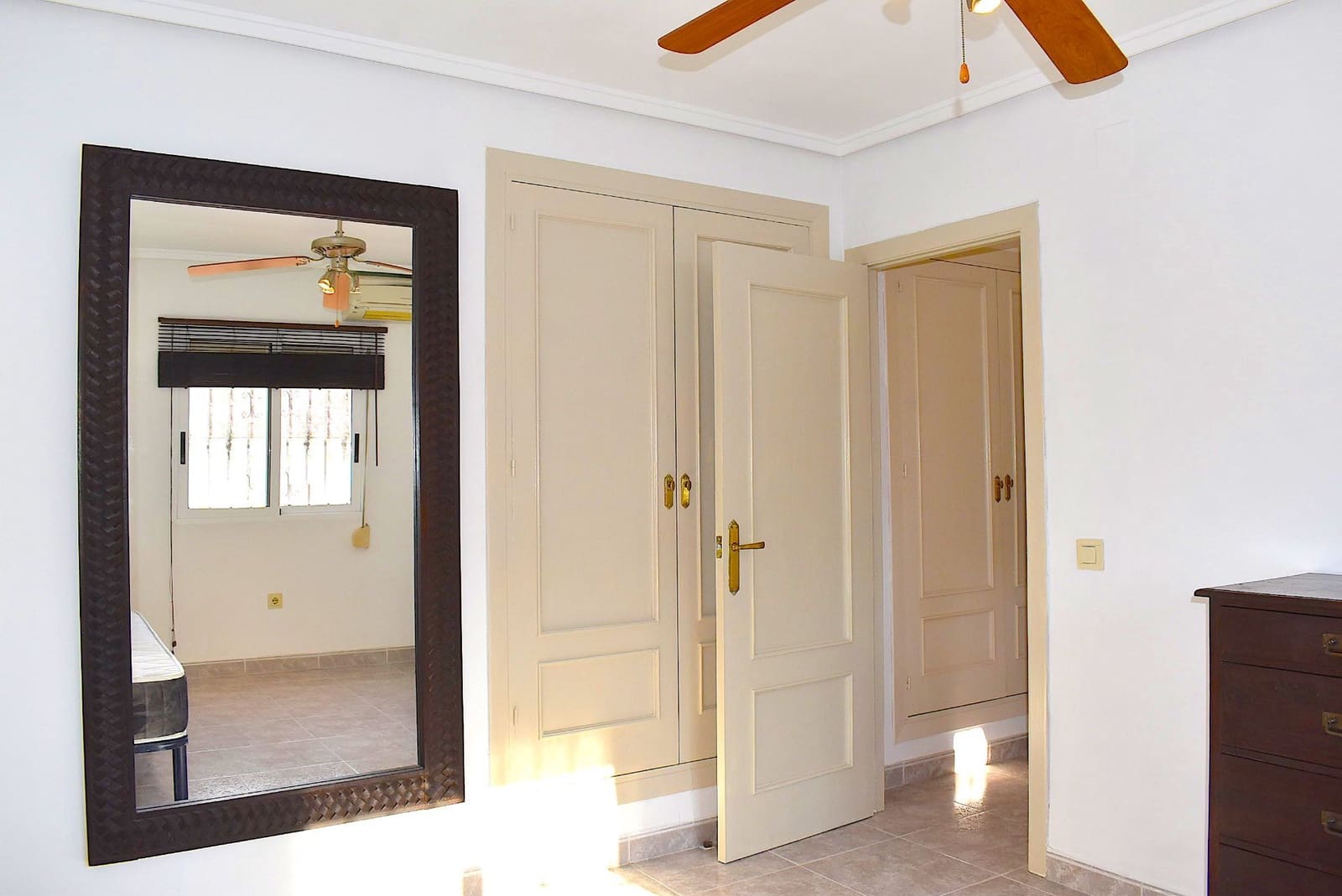 5 camera da letto Villetta Bifamiliare in vendita in Benidorm con piscina garage - 480.000 € (Rif: 9424304)