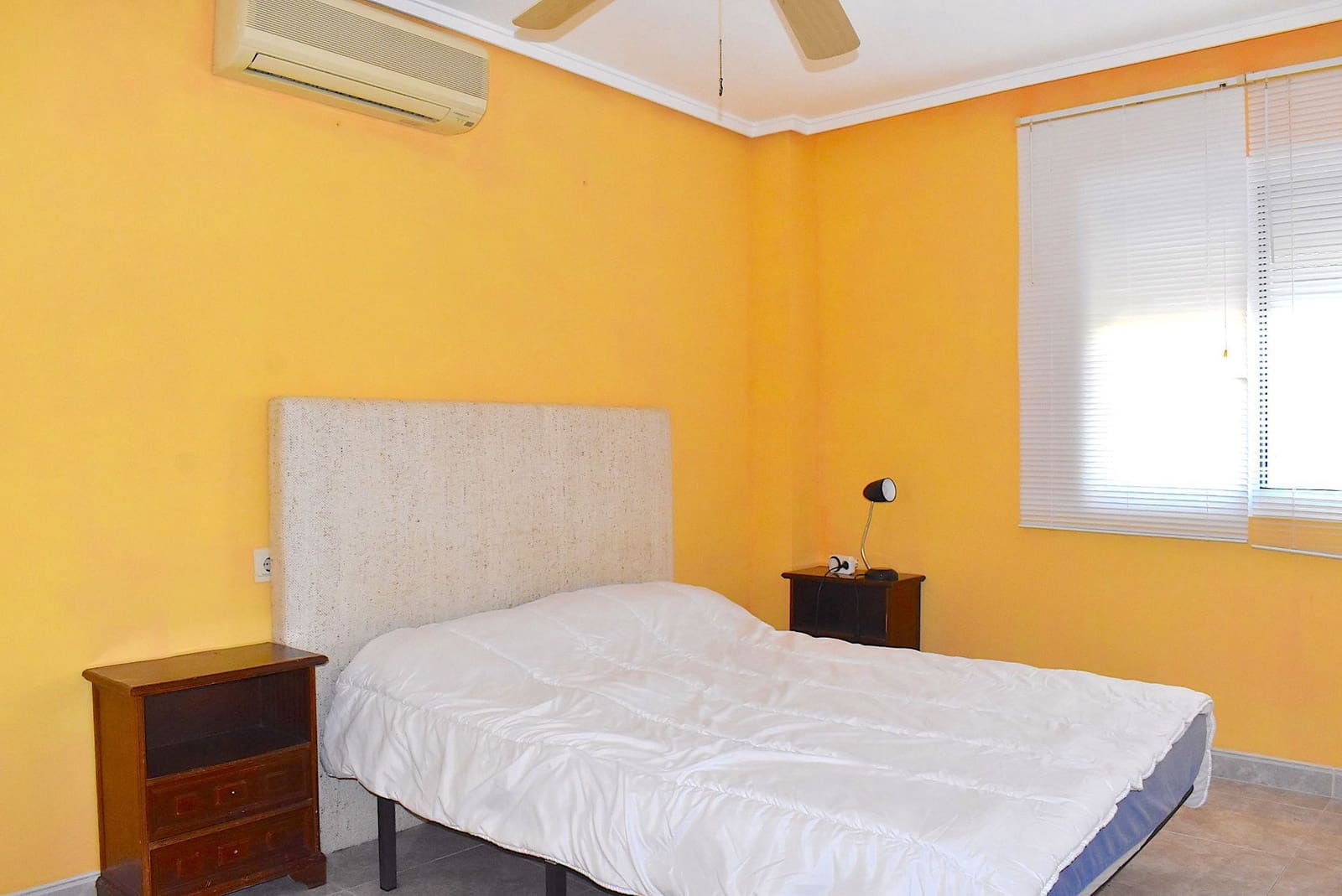 5 camera da letto Villetta Bifamiliare in vendita in Benidorm con piscina garage - 480.000 € (Rif: 9424304)