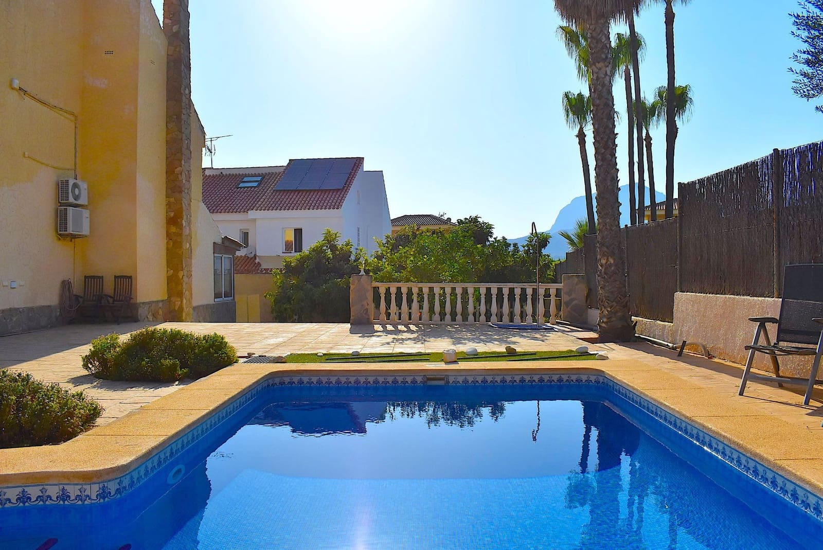 5 camera da letto Villetta Bifamiliare in vendita in Benidorm con piscina garage - 480.000 € (Rif: 9424304)