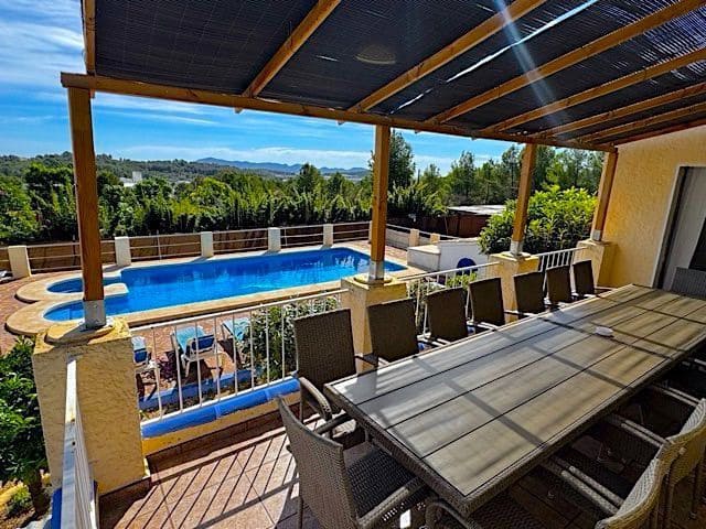 7 bedroom Villa for sale in Polop with pool garage - € 689,000 (Ref: 9425686)