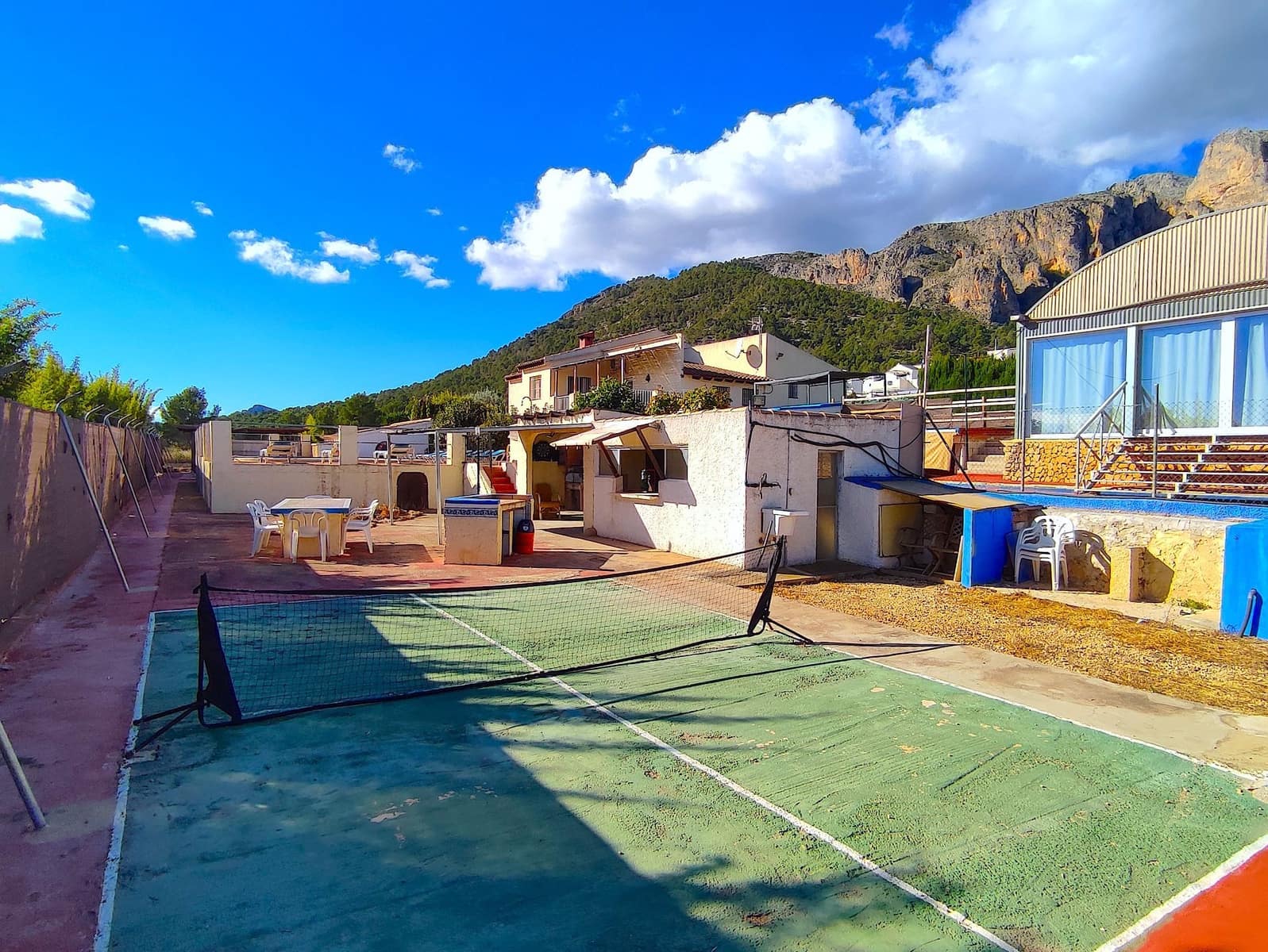 7 bedroom Villa for sale in Polop with pool garage - € 689,000 (Ref: 9425686)