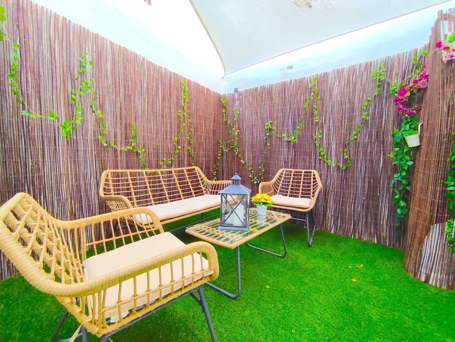 Piso de 3 habitaciones en Benidorm en alquiler - 1.300 € (Ref: 9433095)