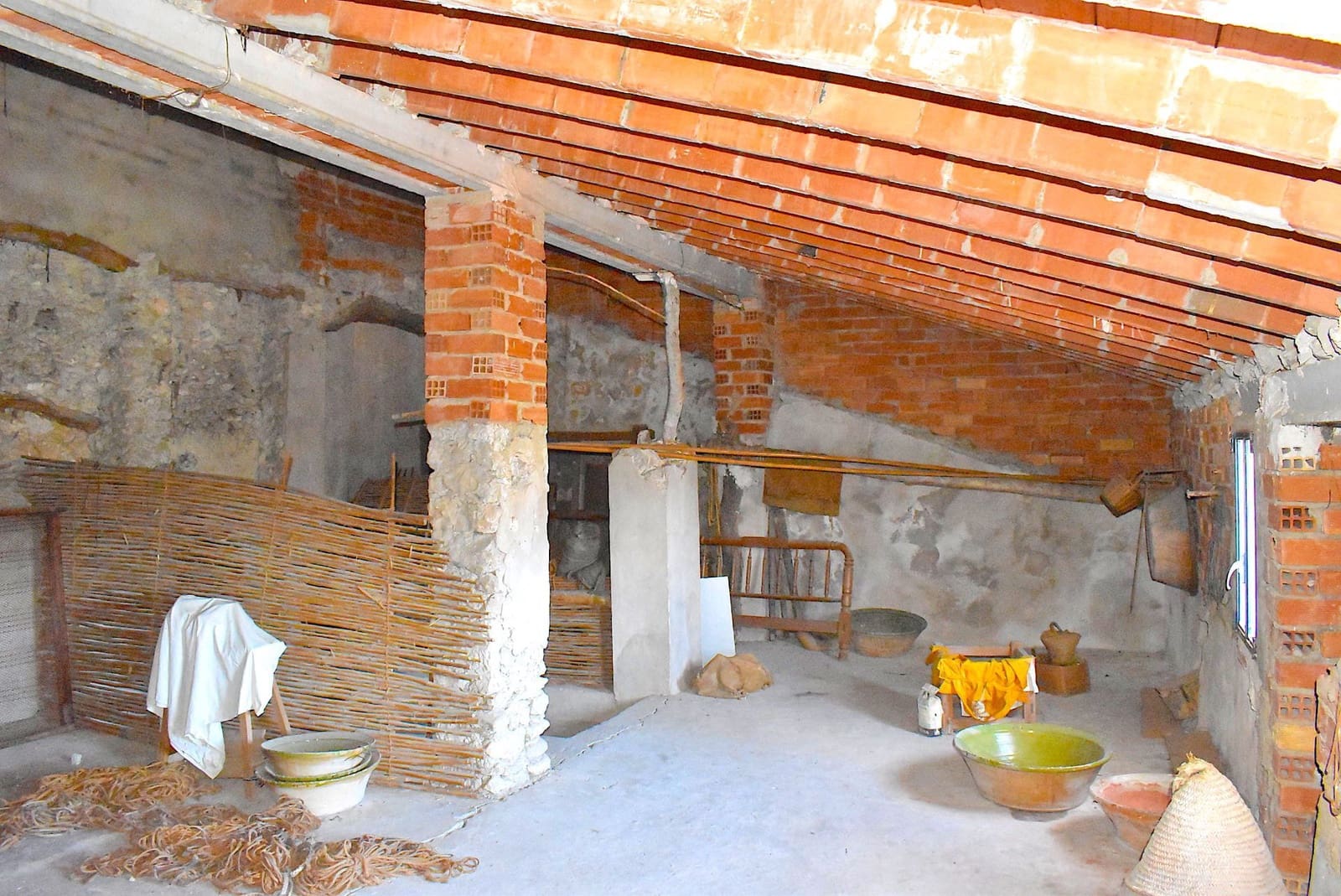 3 bedroom Townhouse for sale in Tarbena - € 130,000 (Ref: 9499648)