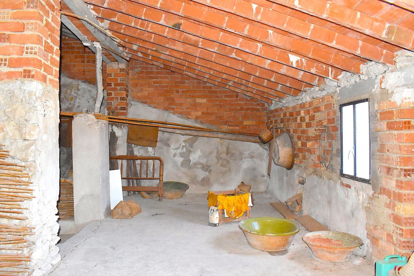 3 bedroom Townhouse for sale in Tarbena - € 130,000 (Ref: 9499648)