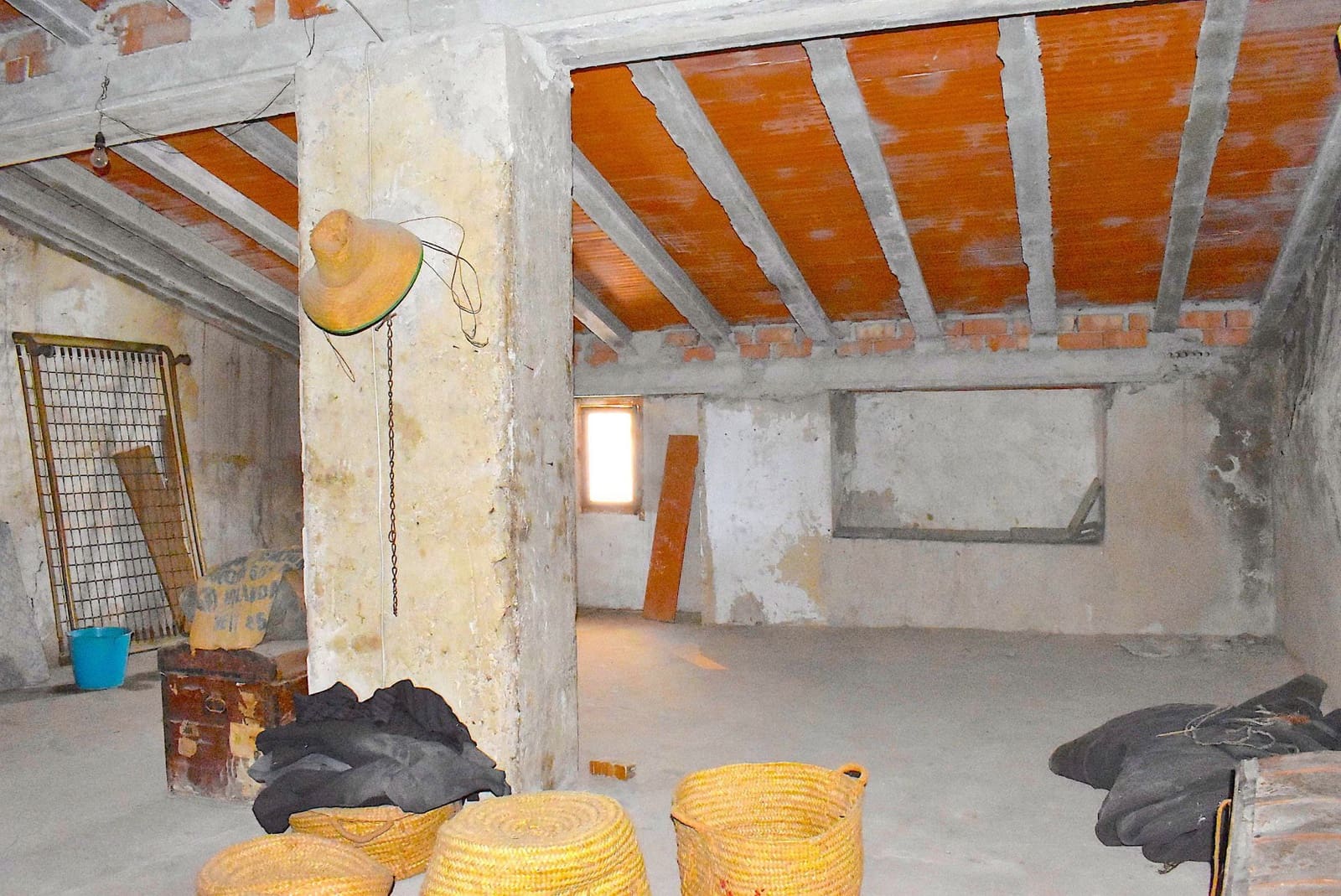 3 bedroom Townhouse for sale in Tarbena - € 130,000 (Ref: 9499648)