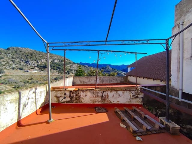 3 bedroom Townhouse for sale in Tárbena - € 130,000 (Ref: 9499648)