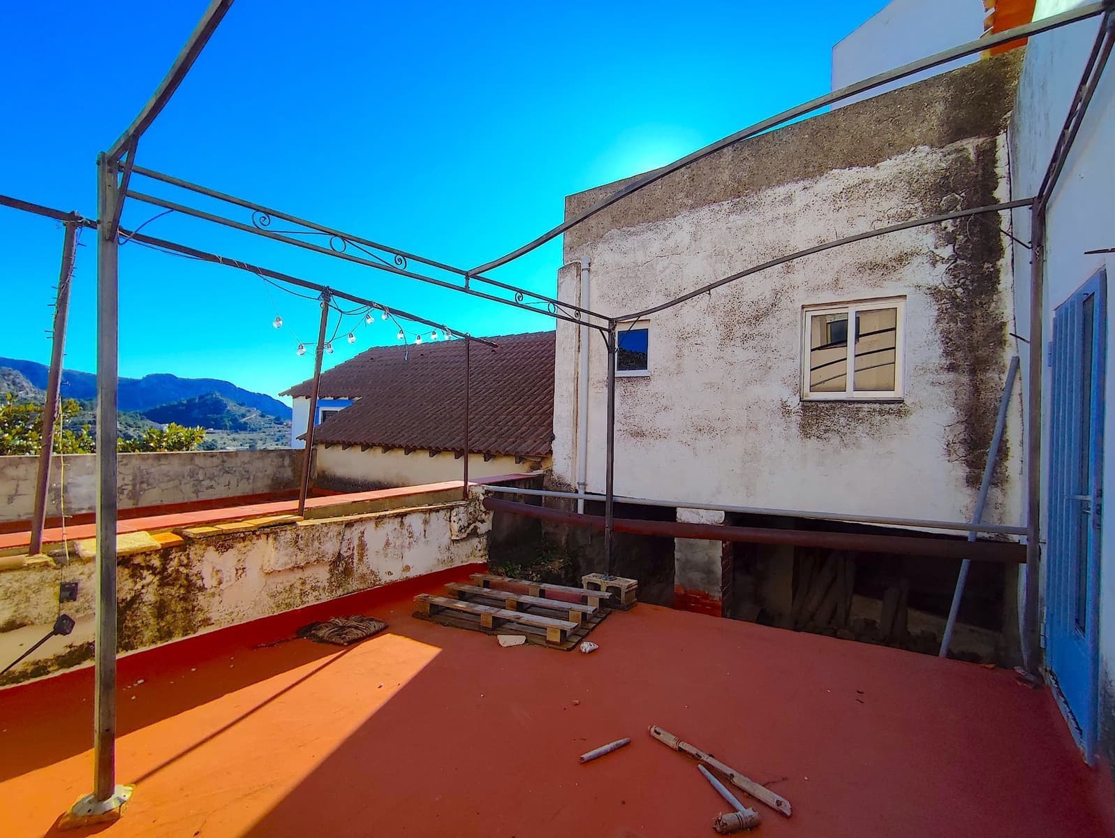 3 bedroom Townhouse for sale in Tarbena - € 130,000 (Ref: 9499648)