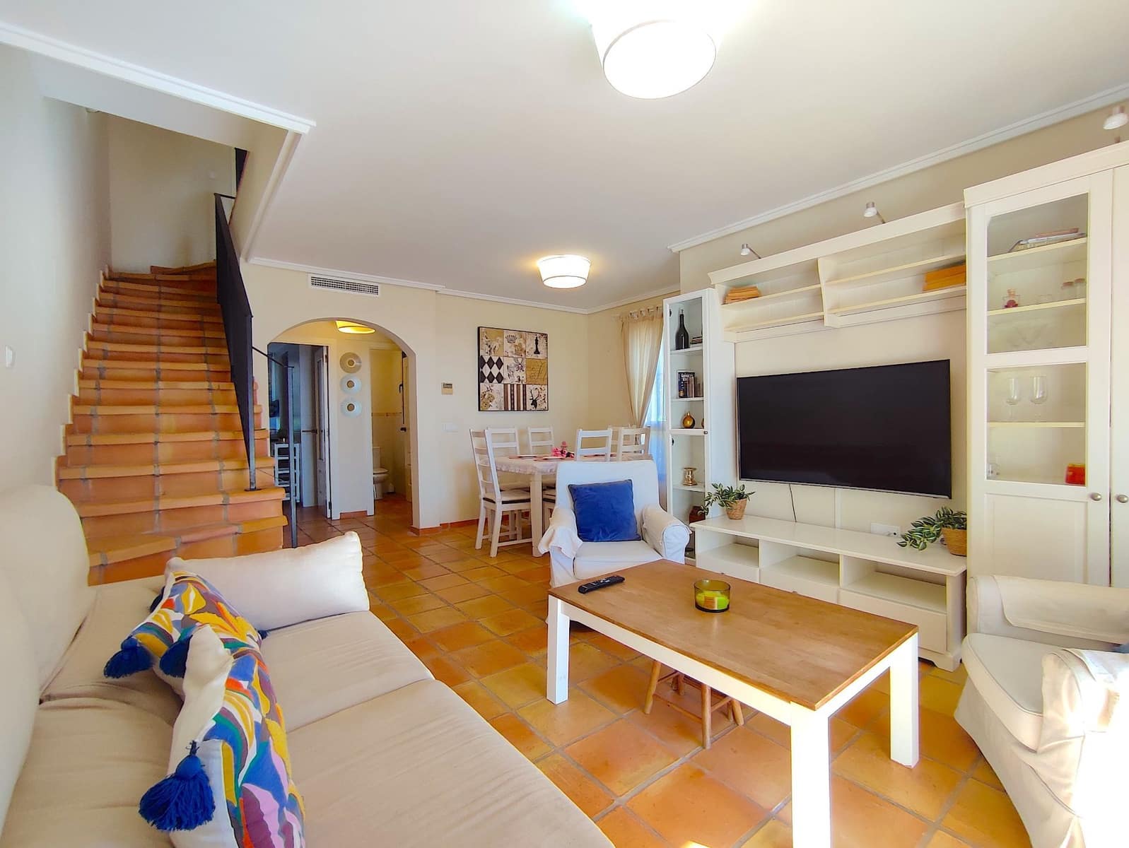 3 bedroom Semi-detached Villa for rent in Finestrat with pool garage - € 2,000 (Ref: 9602546)