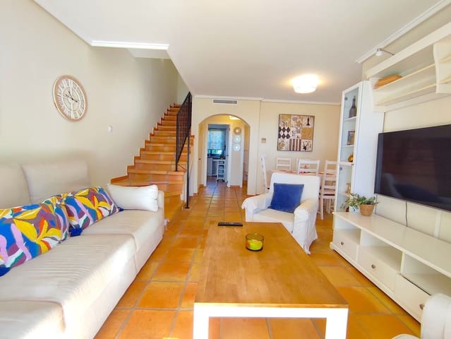 3 slaapkamer Halfvrijstaande villa te huur in Finestrat met zwembad garage - € 1.950 (Ref: 9602546)