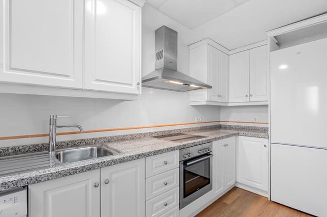 2 Zimmer Doppelhaus zu verkaufen in Finestrat mit Pool Garage - 295.000 € (Ref: 9610840)