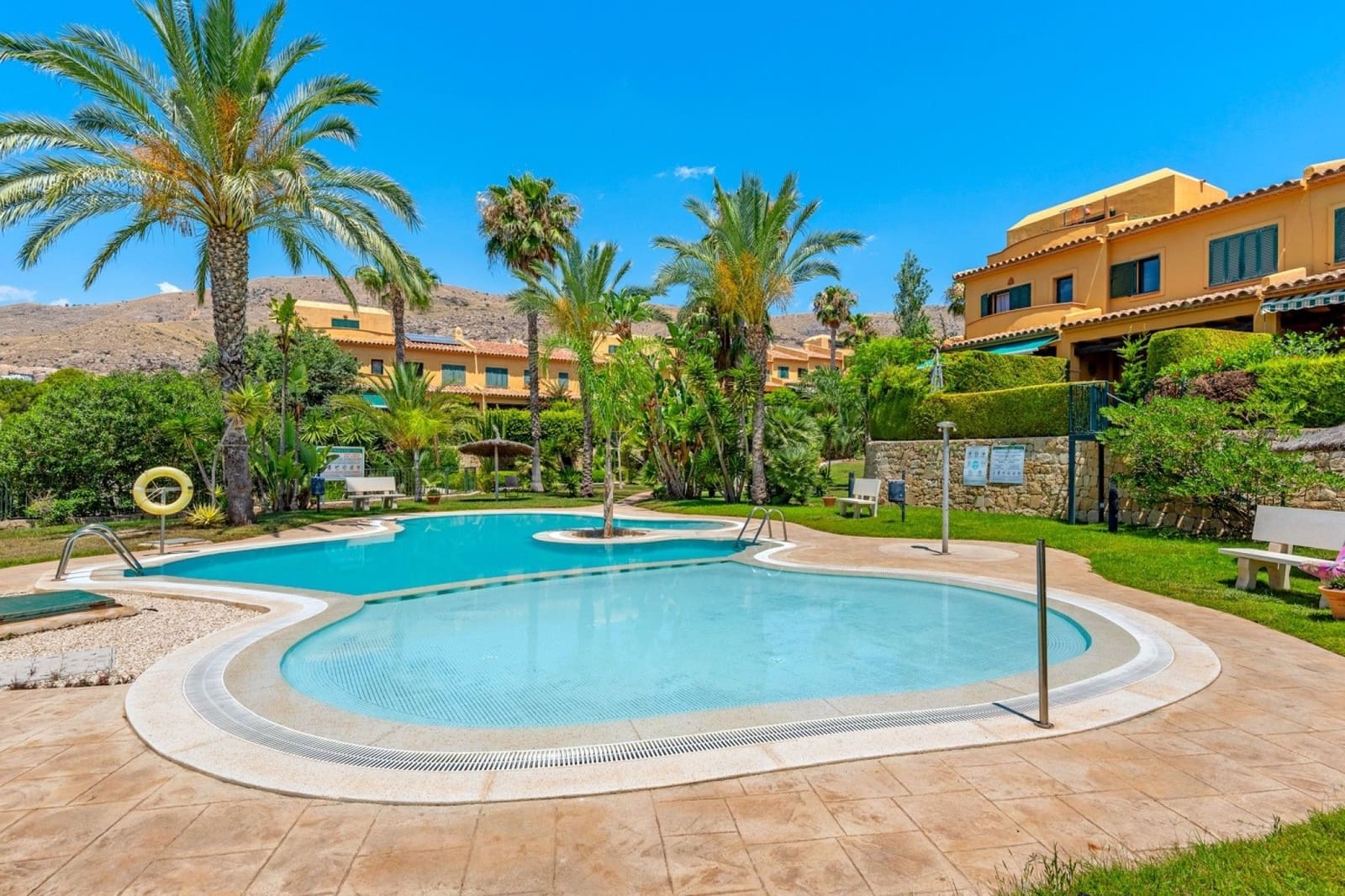 2 Zimmer Doppelhaus zu verkaufen in Finestrat mit Pool Garage - 295.000 € (Ref: 9610840)